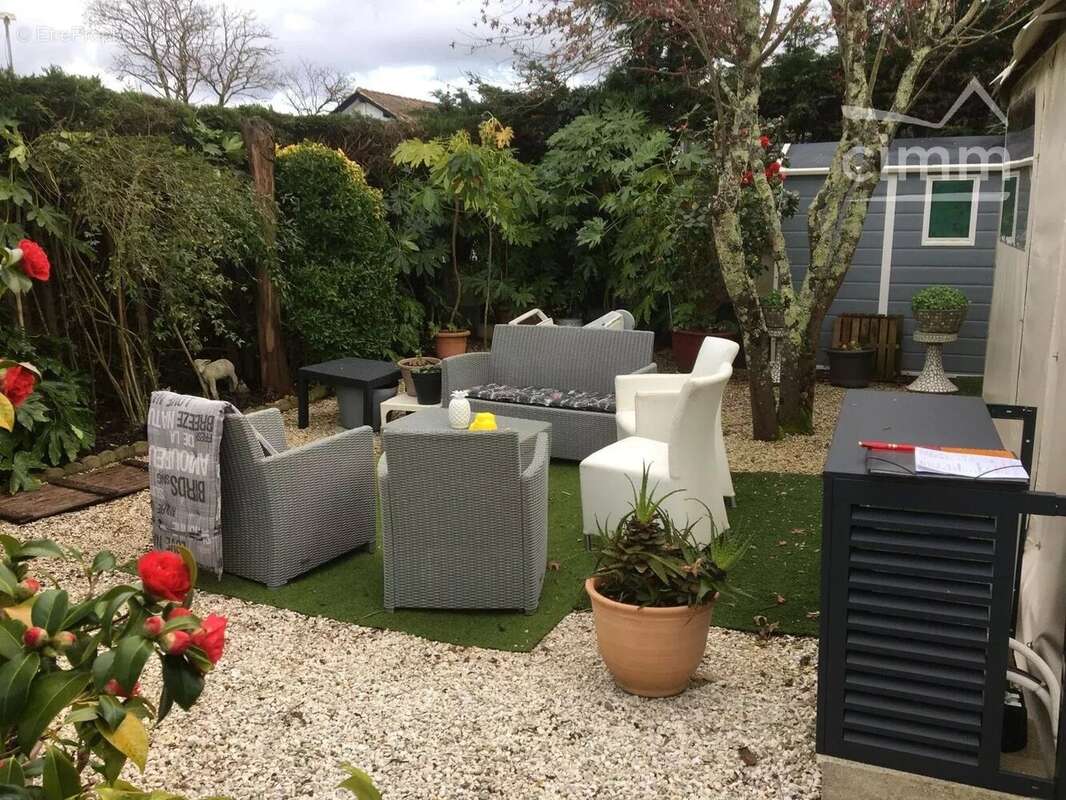 Terrain à GUJAN-MESTRAS