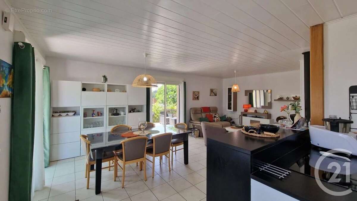 Maison 112 m² à Saint-Pierre-Quiberon  - photo 6
