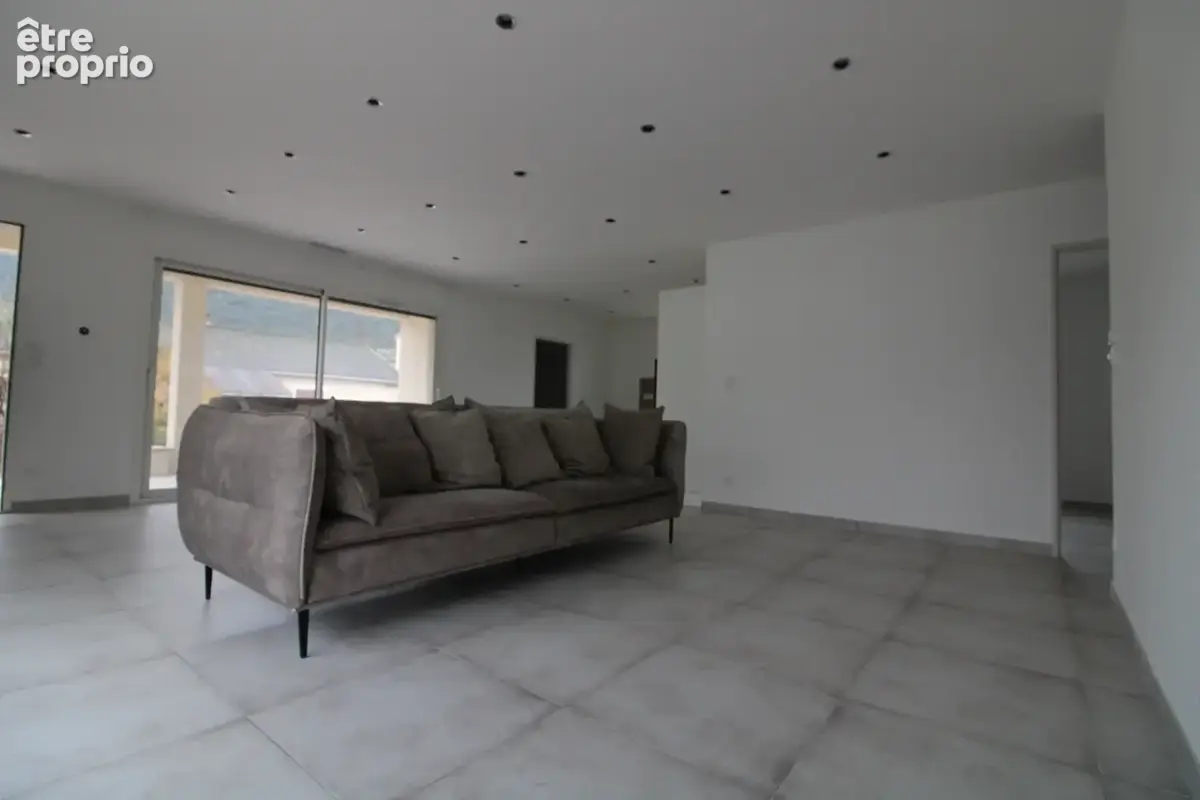 Villa neuve trois chambres. - photo 6