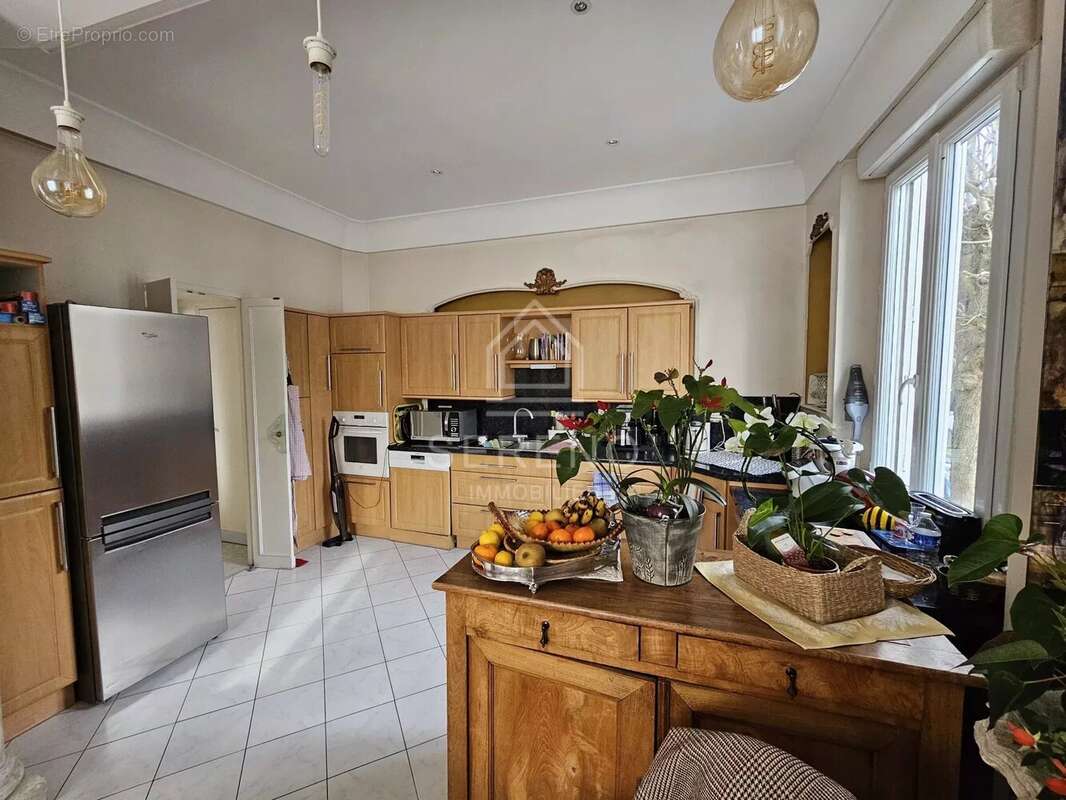 Maison à BRY-SUR-MARNE