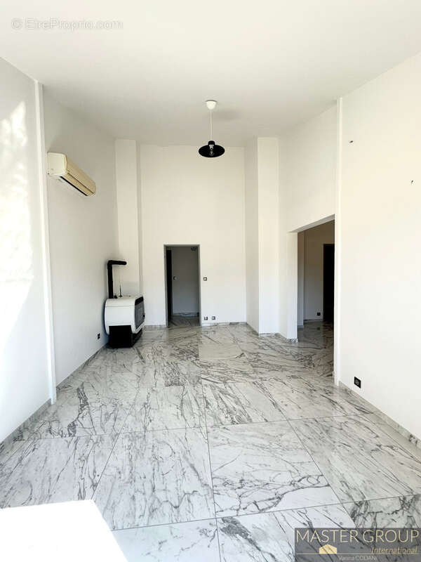 Appartement à CAURO