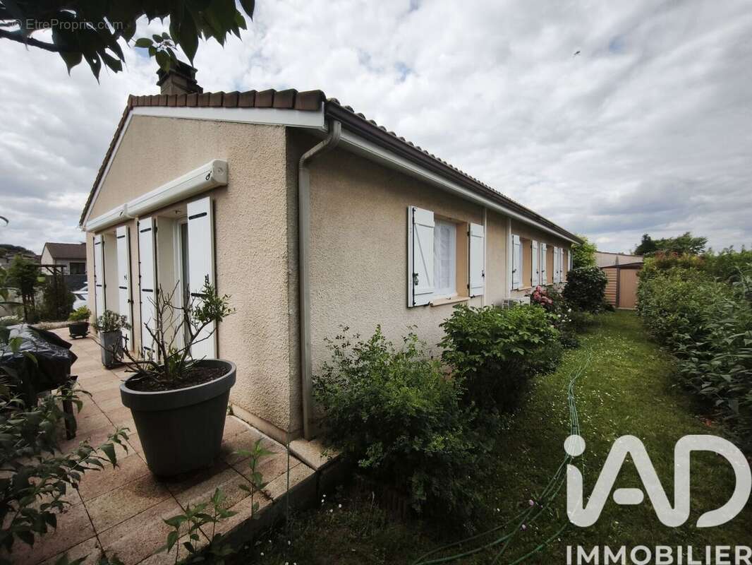 Photo 9 - Maison à SAINT-DENIS-DE-PILE