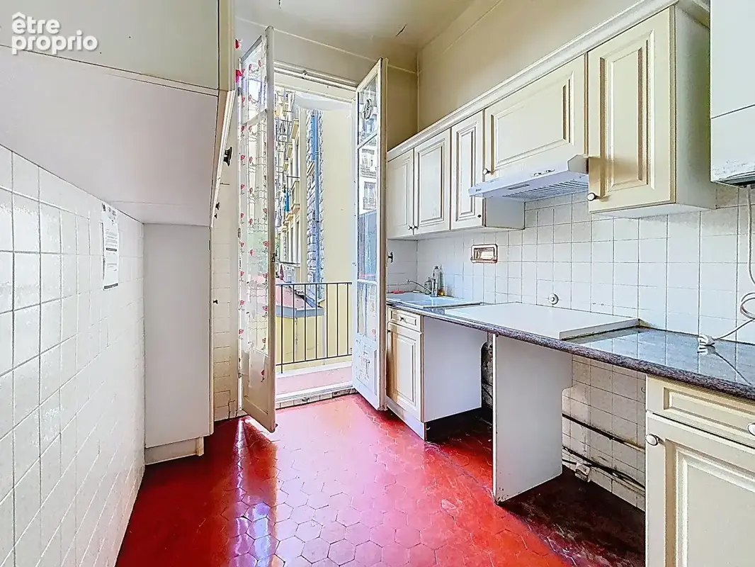 Nice Riquier ? 3 pièces 65 m² avec cave, proche gare et port - photo 6