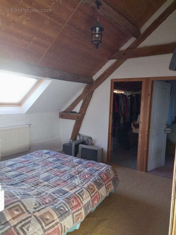 Maison à LA NOCLE-MAULAIX