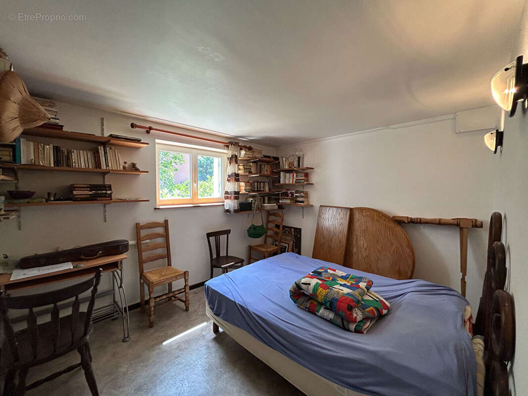 Belle maison familiale de 145 m² avec jardin, garage et ASCENSEUR privatif - photo 7