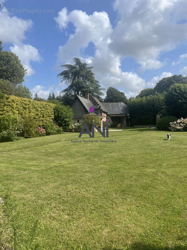 Maison à OUVILLE-LA-RIVIERE