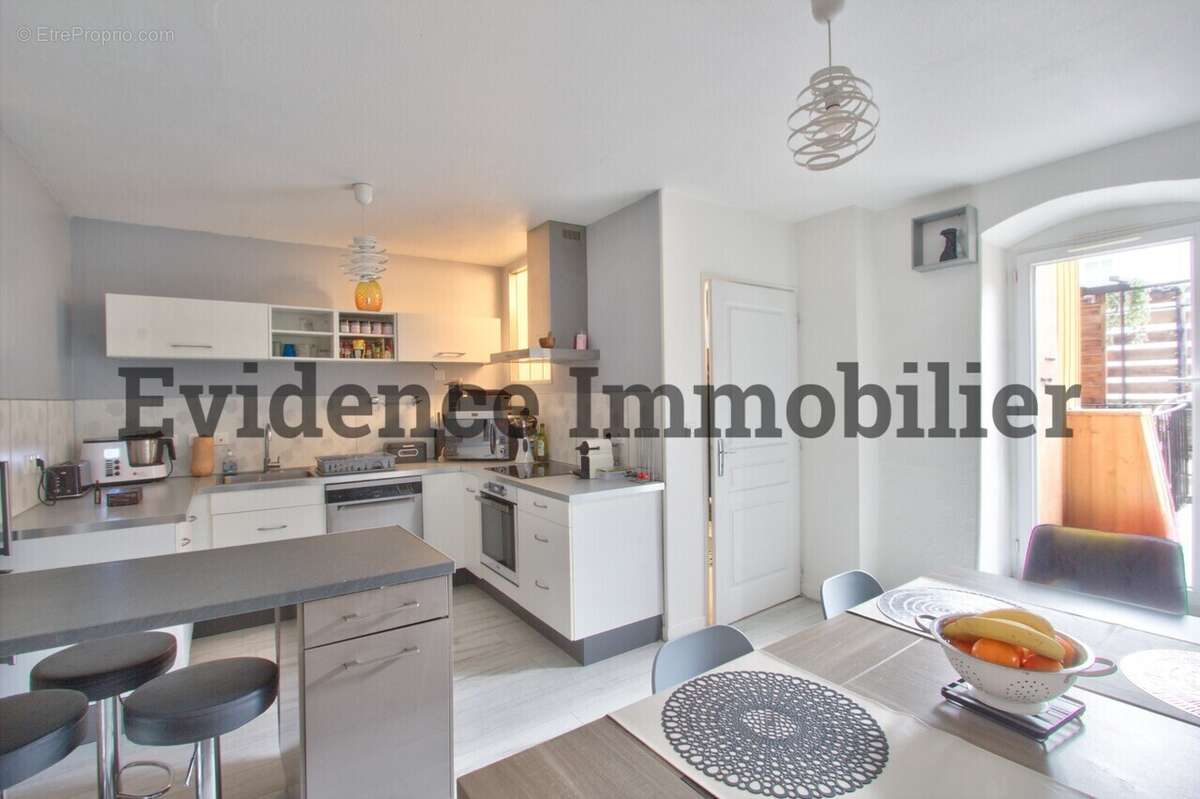 Appartement à ALBERTVILLE