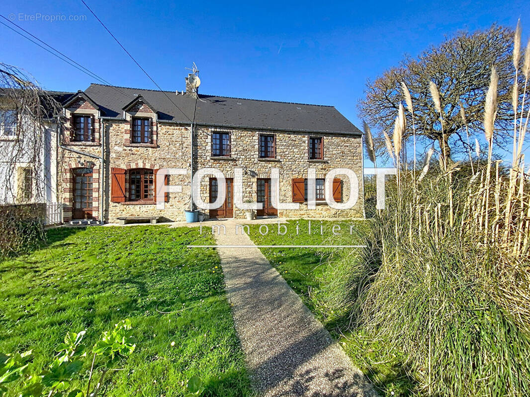 Maison à LA HAYE-D'ECTOT