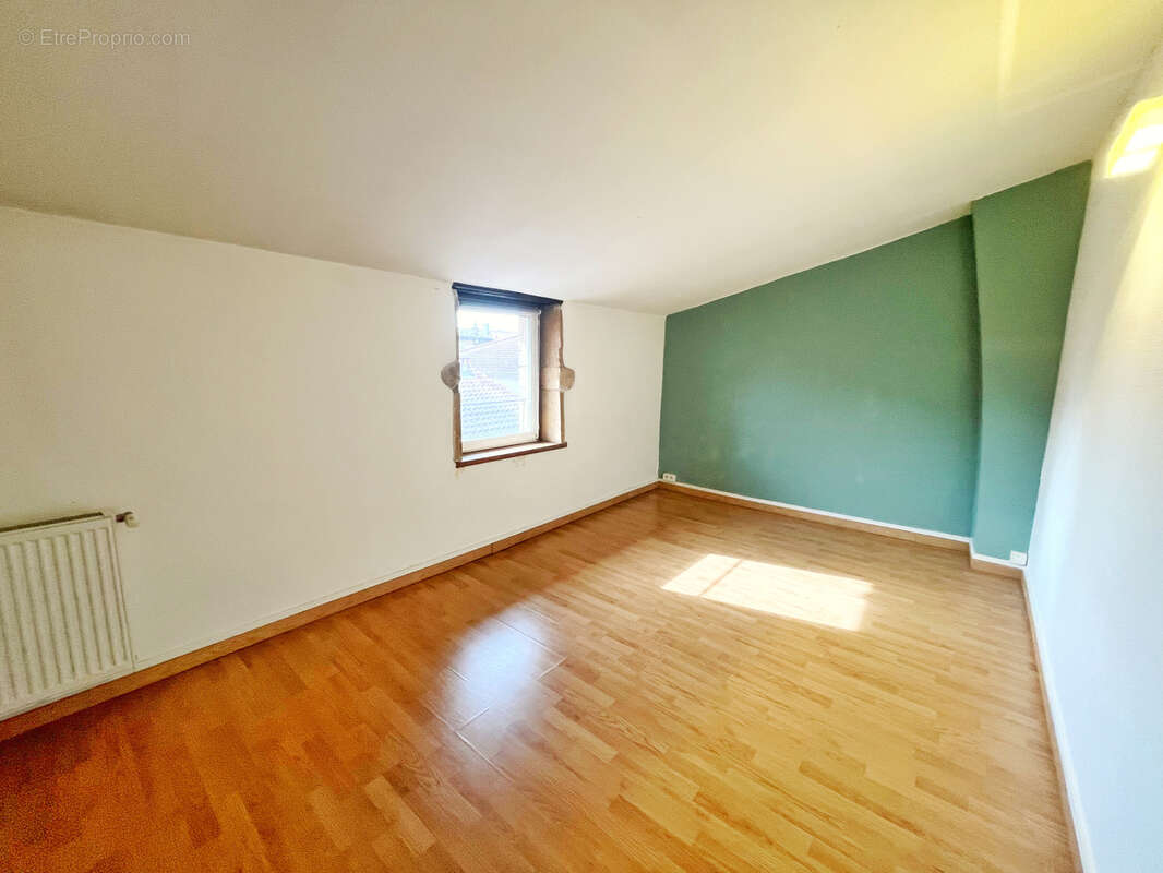 Appartement à VILLEFRANCHE-SUR-SAONE