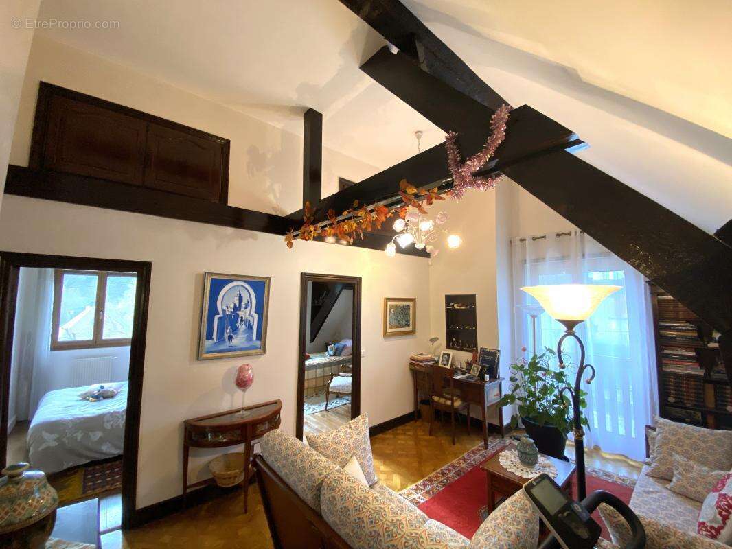 Maison à BENNECOURT