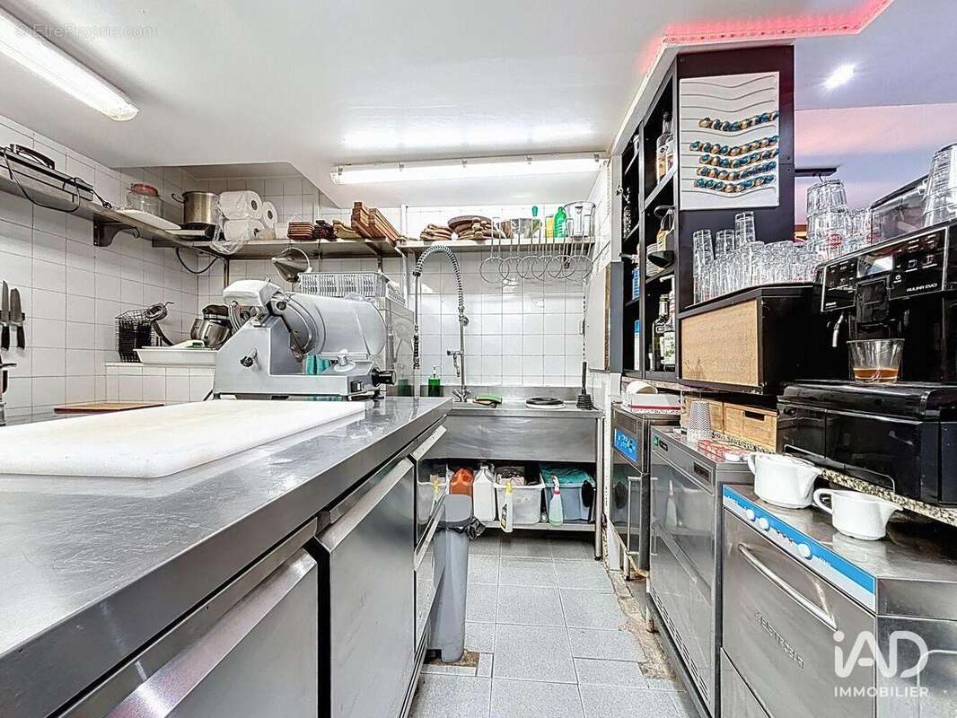 Photo 8 - Commerce à MARTIGUES