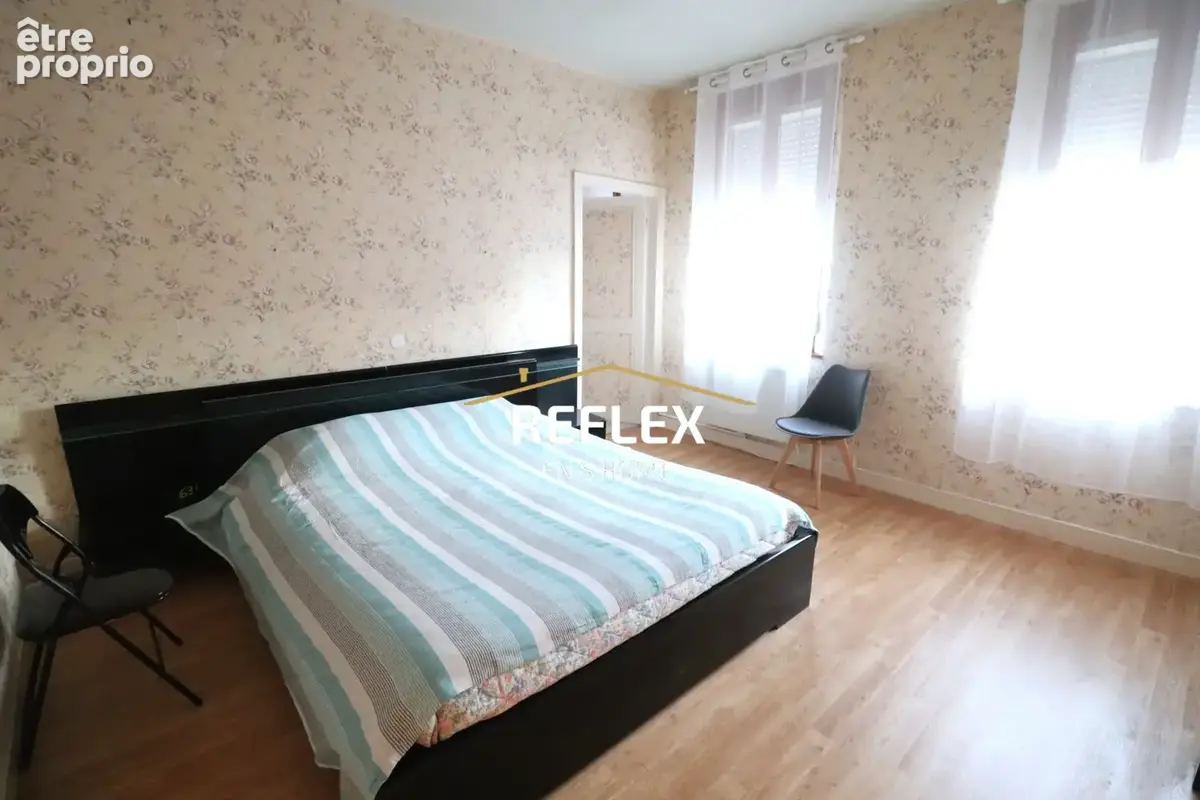 Maison de ville pleine de charme   111 m2 avec jardin - photo 9