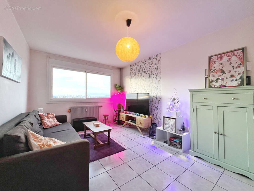 Appartement à SAINT-PRIEST