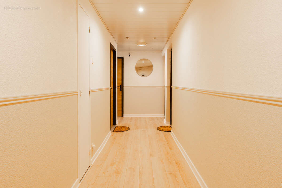 Appartement à SEVRIER