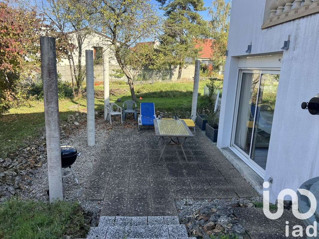 Photo 5 - Maison à SAINTRY-SUR-SEINE