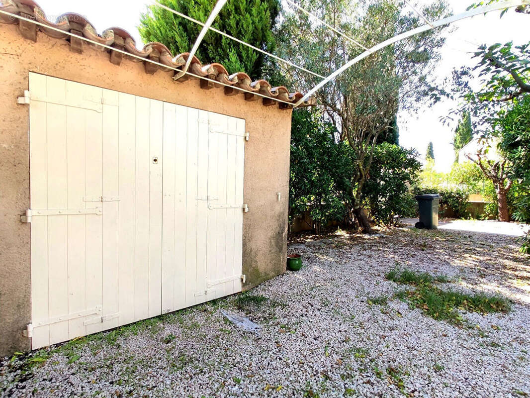 Maison à VILLENEUVE-LES-AVIGNON