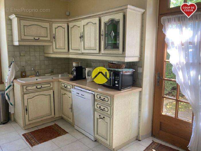 Ensemble immobilier - photo 2