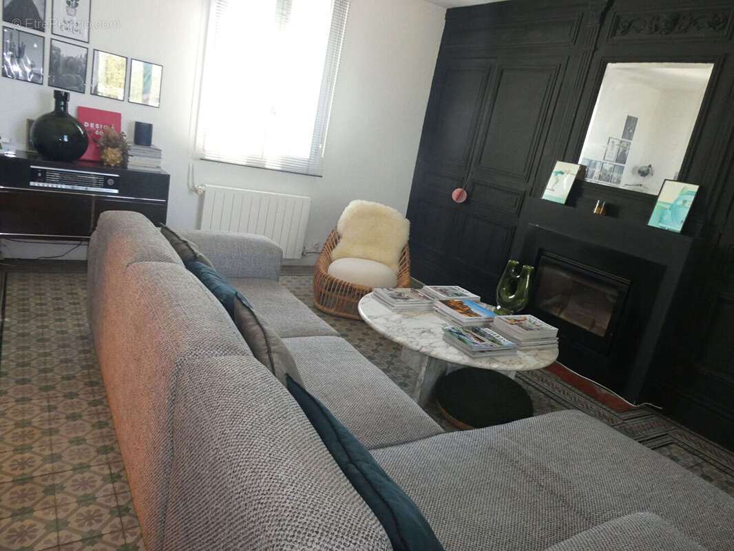 Maison à CORMEILLES