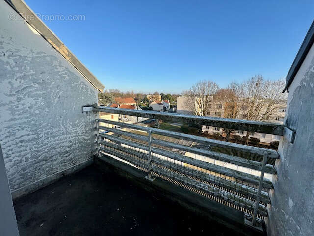 Appartement à ATHIS-MONS