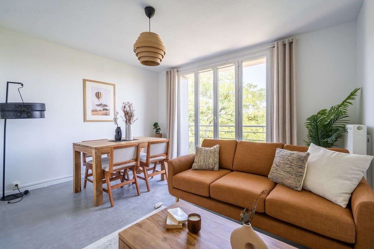 T3 de 63 m² à Meyzieu au prix de vente de 159 600 € - photo 2