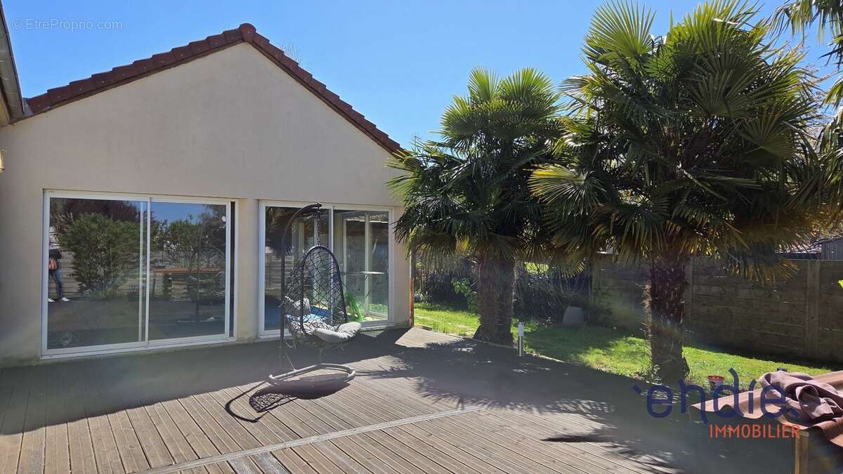 Maison à AVERMES