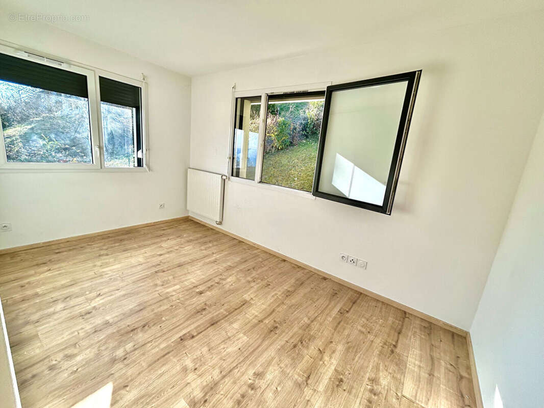 Appartement à EVIAN-LES-BAINS