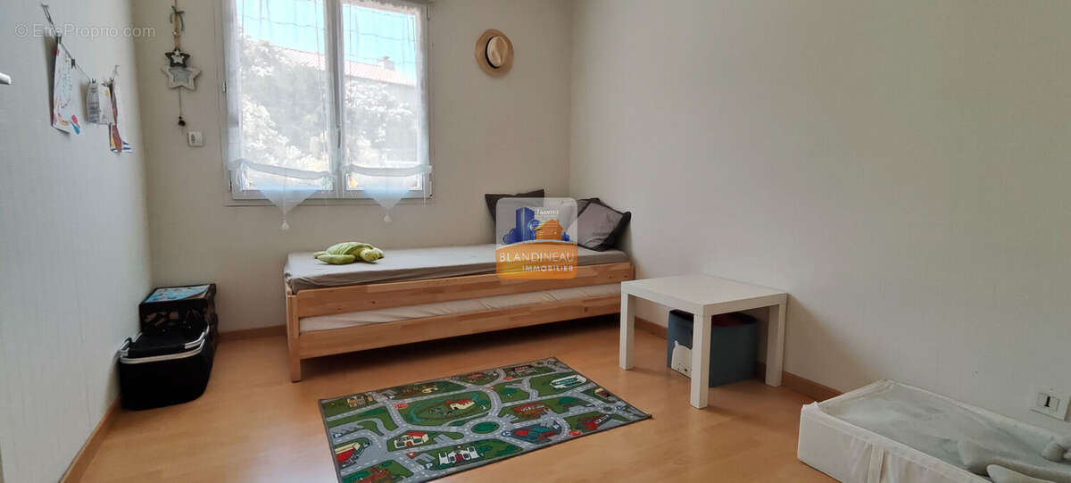 Maison à BOUGUENAIS