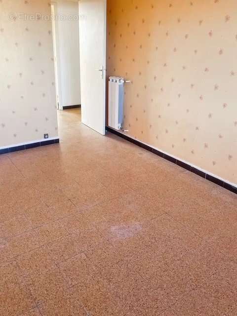 Appartement à SALON-DE-PROVENCE