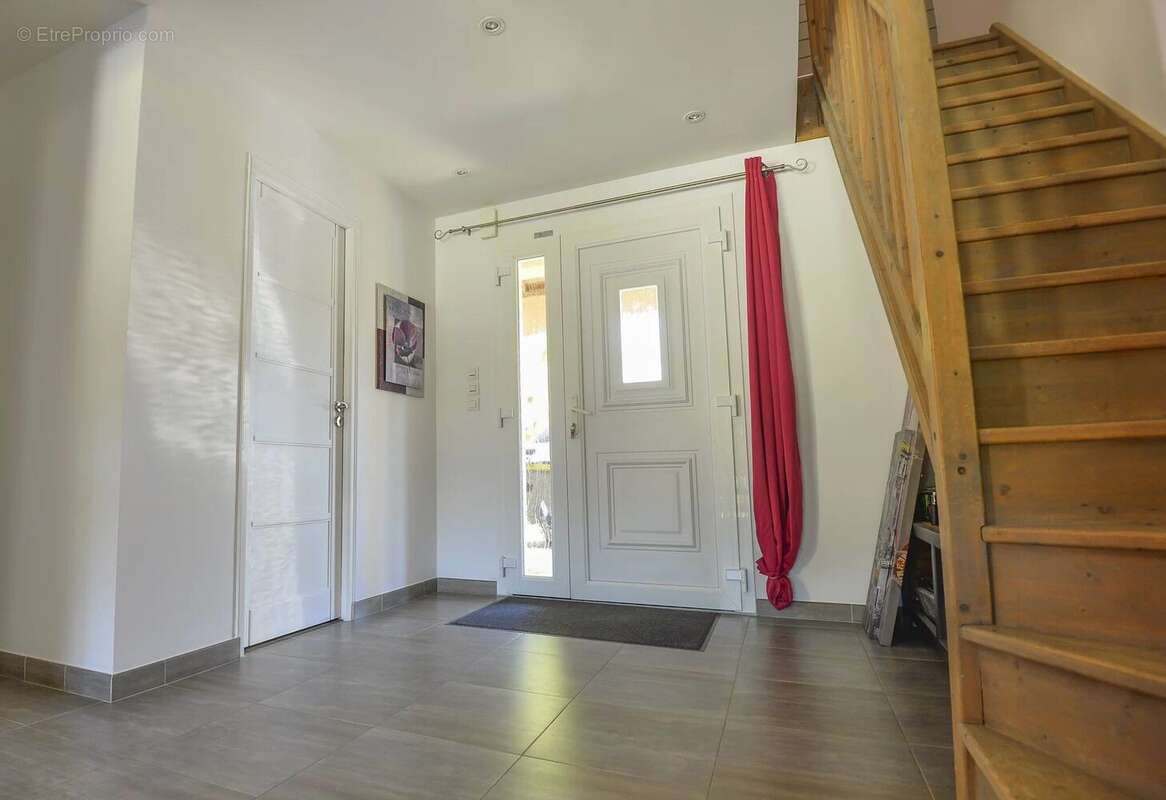 Maison à PONT-SAINT-MARTIN