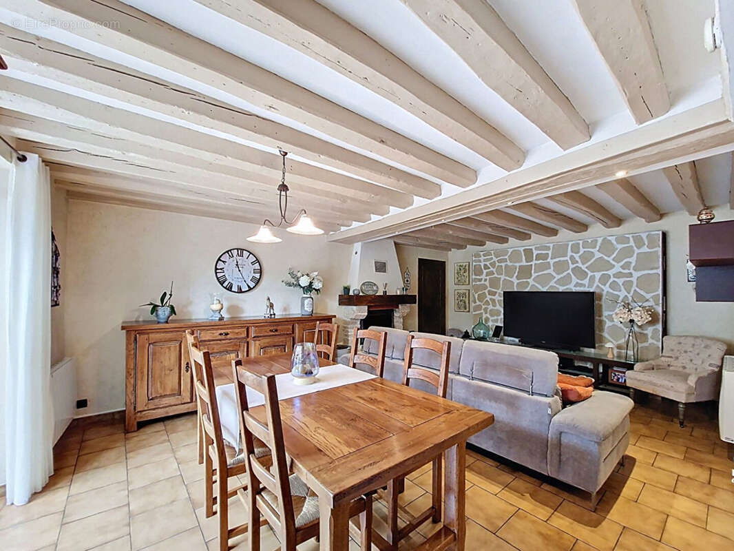 Maison à MAGNY-EN-VEXIN