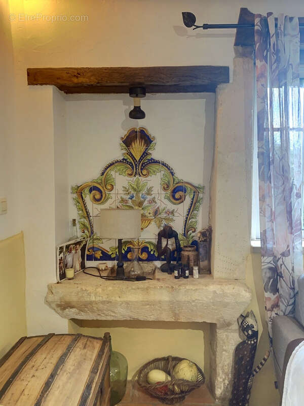 Maison à DOUVILLE