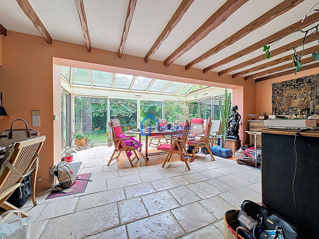 Maison à LA FRETTE-SUR-SEINE
