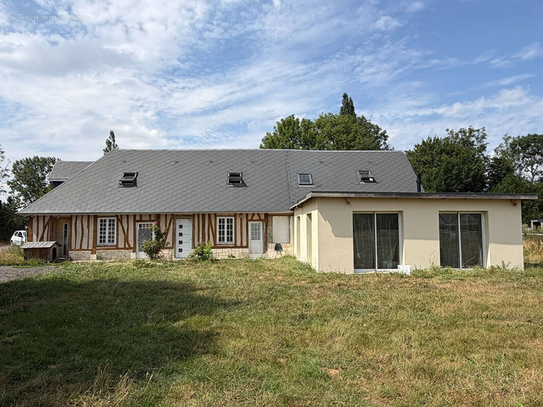 Maison à LE THUIT-SIGNOL