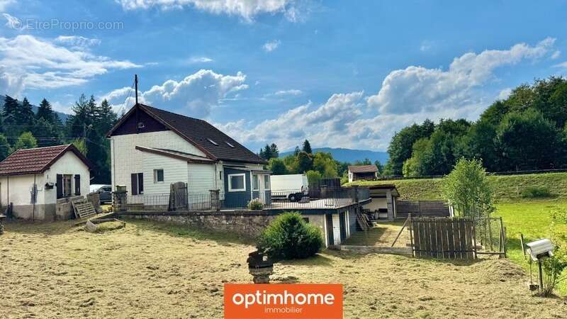 Maison à SAULXURES-SUR-MOSELOTTE