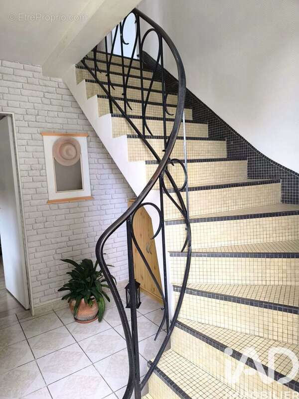 Photo 2 - Maison à COMBRAND