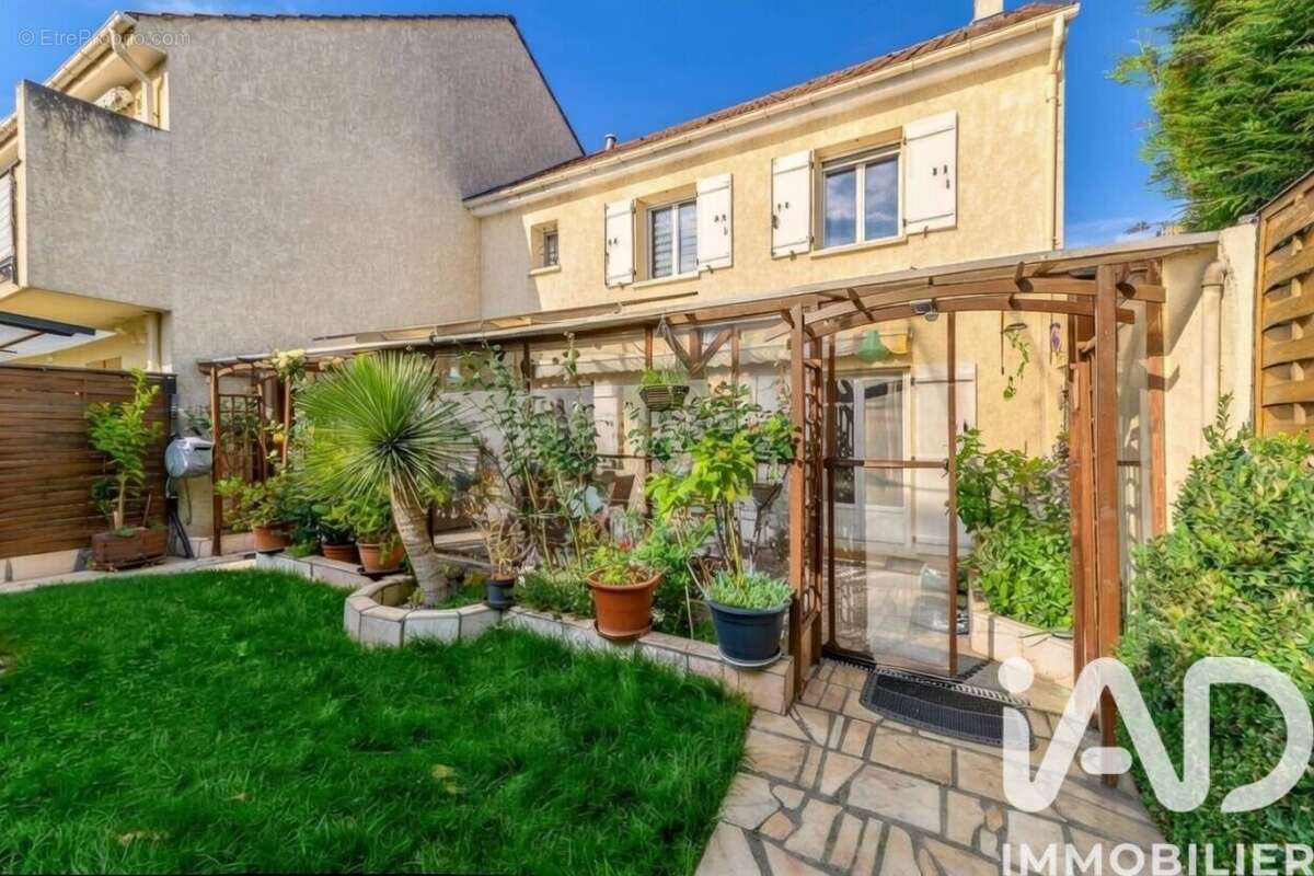 Photo 8 - Maison à CLAYE-SOUILLY