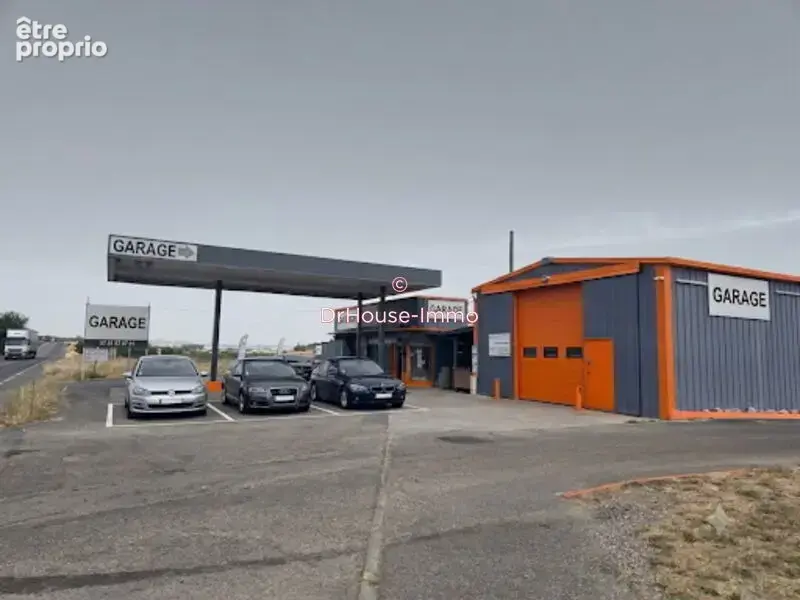 Commerce 450 m² à vendre à Jonage (69330) - photo 3