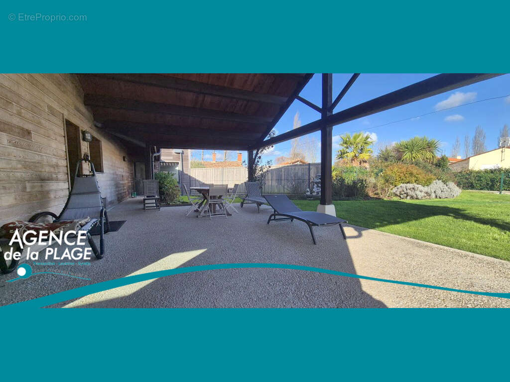 Maison à LE PERRIER