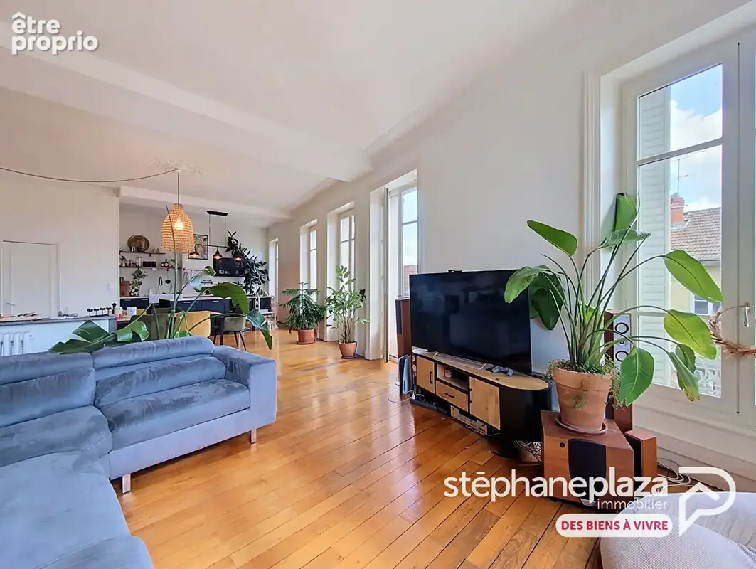 Photo Appartement à Bourg-En-Bresse au prix de 295 000€