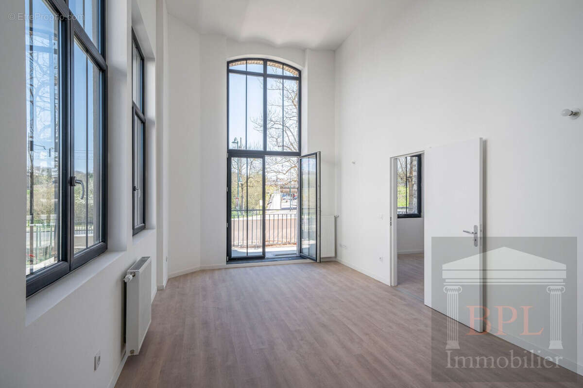 Appartement à CHAMPAGNE-SUR-SEINE