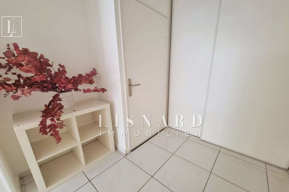 Appartement 28 m² à Vallauris  - photo 8
