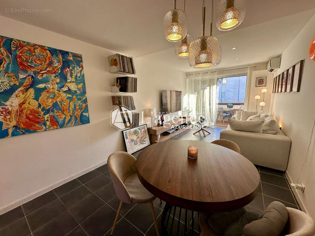 Appartement à CAGNES-SUR-MER