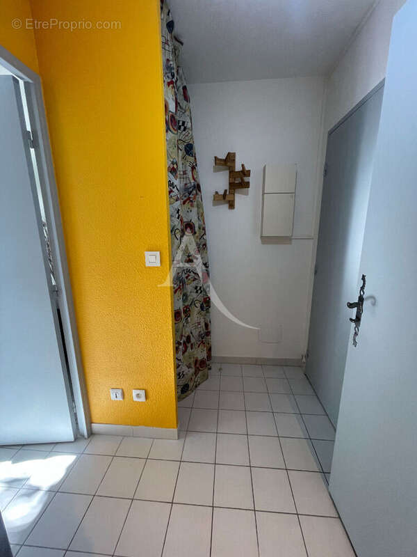 Appartement Nimes 1 pièce(s) 20.76 m2 - photo 8