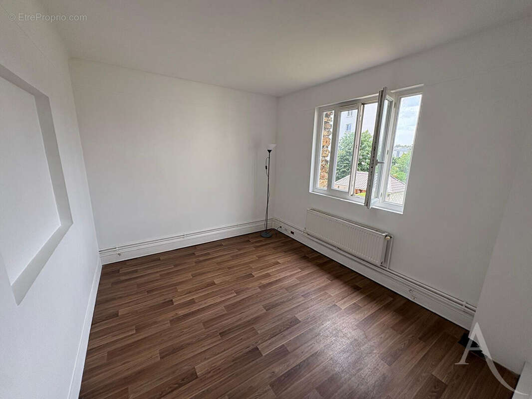 Maison Montreuil 11 pièce(s) 201 m2 - photo 10