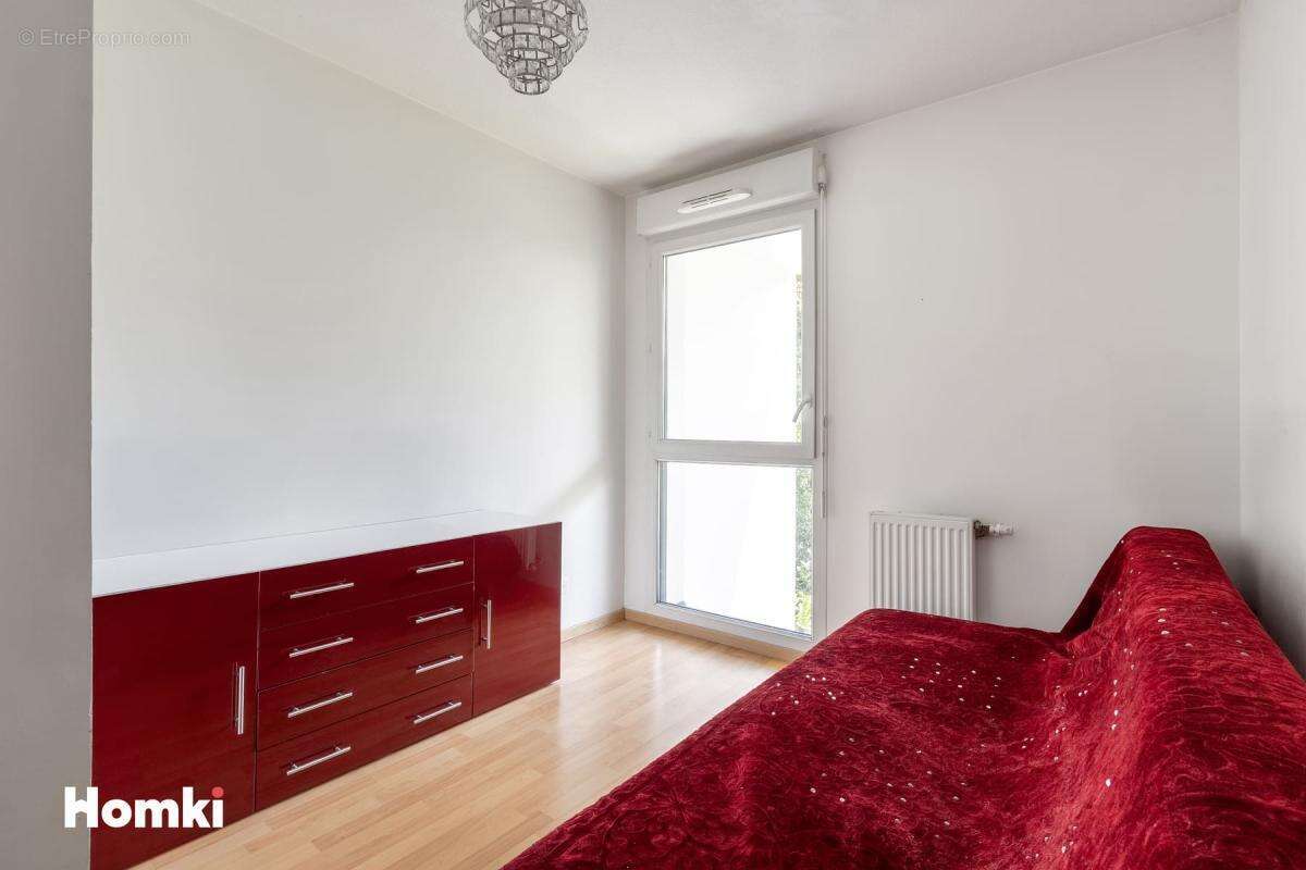 Duplex T6 de 107 m² avec terrasse et jardin à Lyon 69009, Avenue Rosa Parks - photo 8