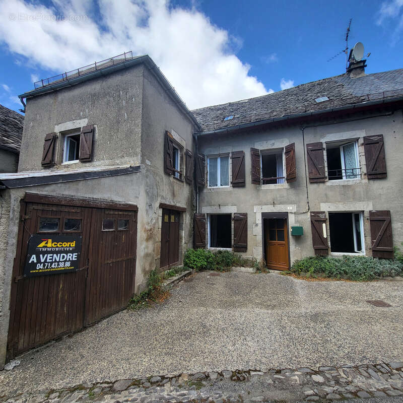 Maison de bourg à TRIZAC - photo 18