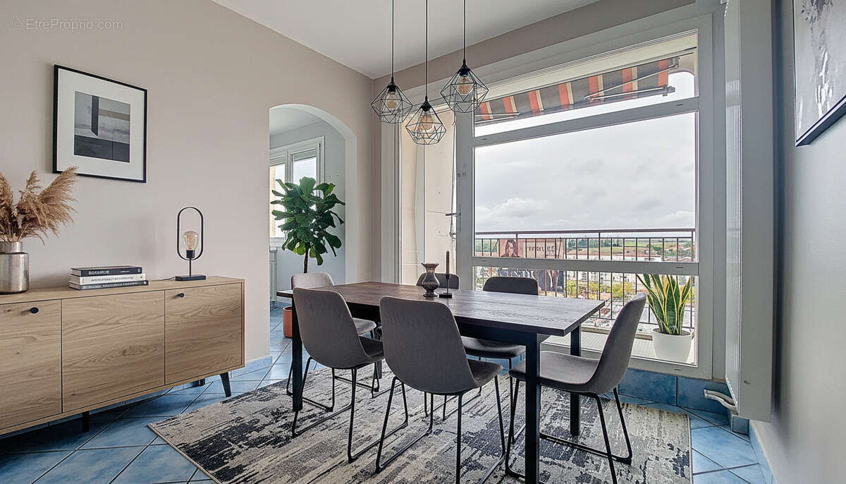 Appartement à CORBAS