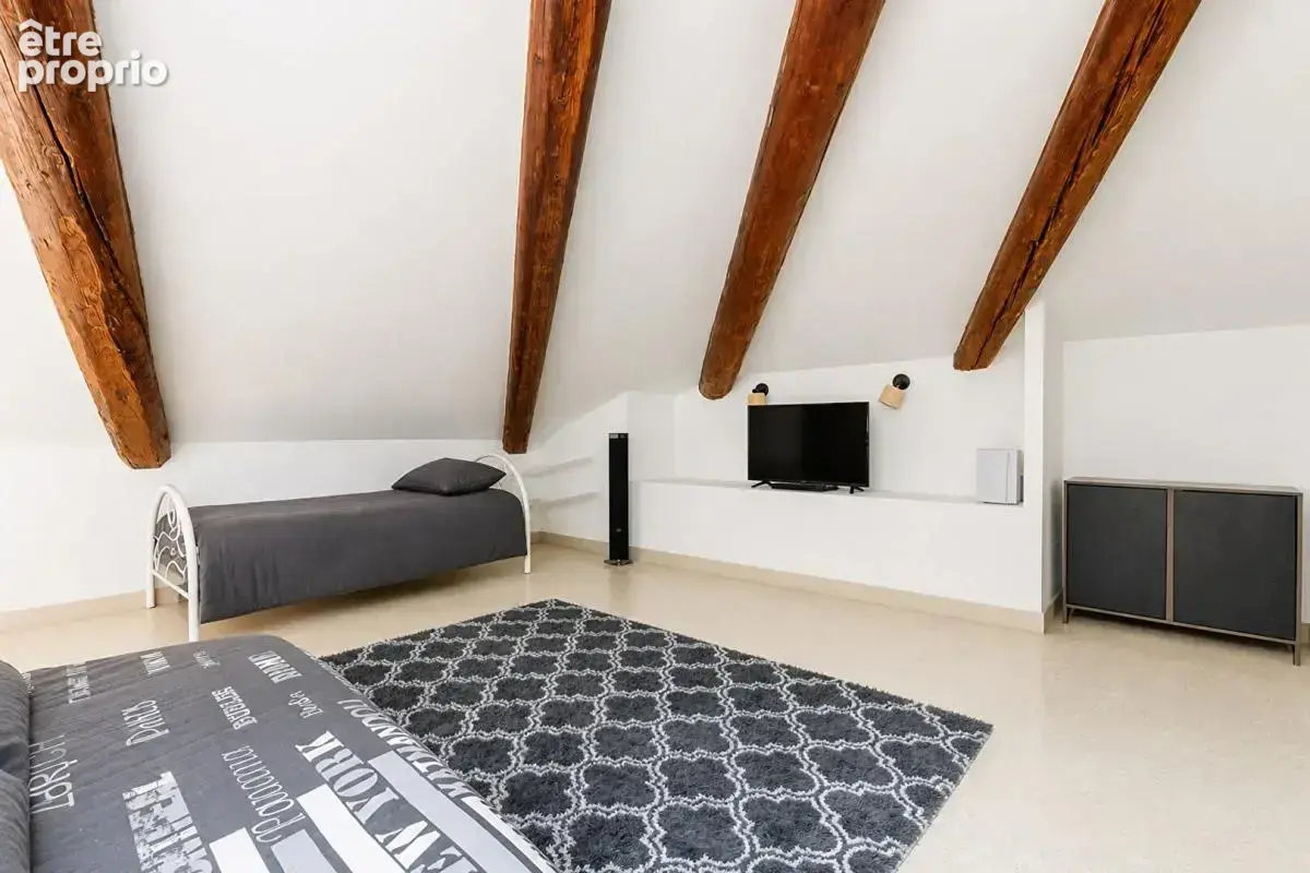 Lumineux duplex a cavaillon - photo 10