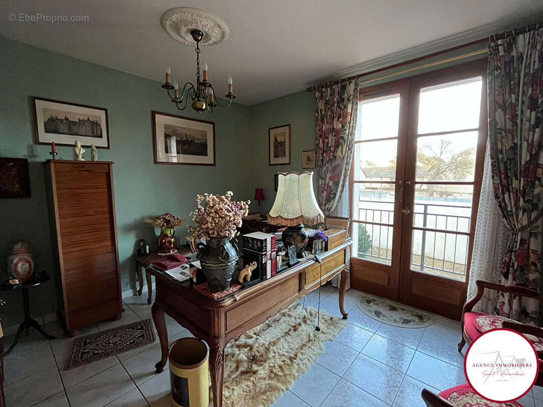 Appartement à SAINT-AMAND-MONTROND
