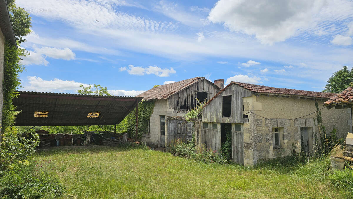 Maison à GRAND-BRASSAC